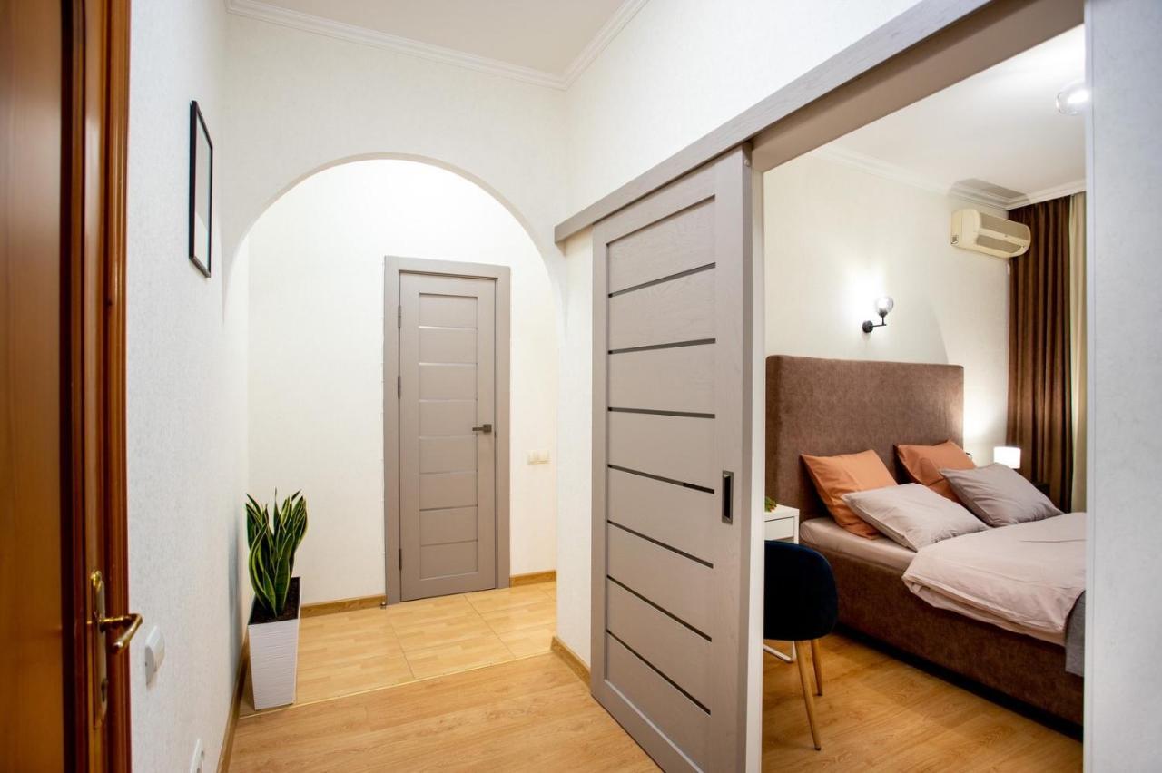 Квартира В Центре На Соборной Apartment In Sobornaya St Mykolaiv Eksteriør billede